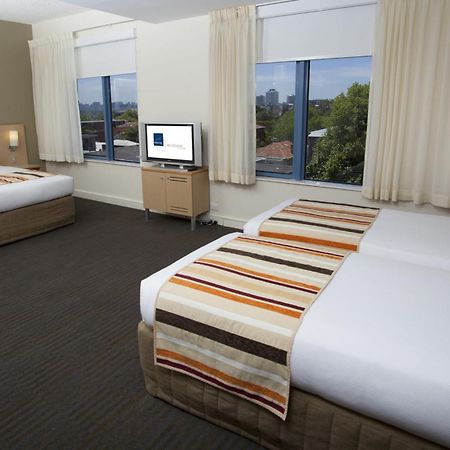 Novotel Melbourne St Kilda Екстер'єр фото